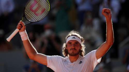 Oμοσπονδιακός προπονητής τένις για Τσιτσιπά:  &quot;Είναι αφοσιωμένος&quot; - Τι αποκαλύπτει για τη σχέση με τον πατέρα του [Βίντεο]