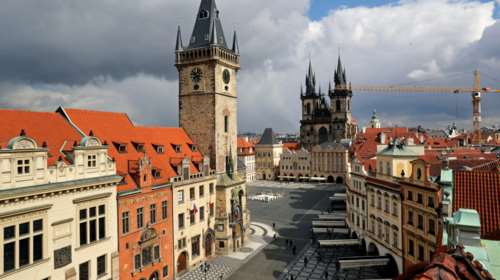 Τσεχία: Αυτό είναι το σχέδιο σταδιακής επαναλειτουργίας καταστημάτων, εστιατορίων και σχολείων