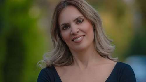 Το συγκλονιστικό μήνυμα της Αγγελικής Σπανού για την σκλήρυνση και τα εμβόλια του κορονοϊού