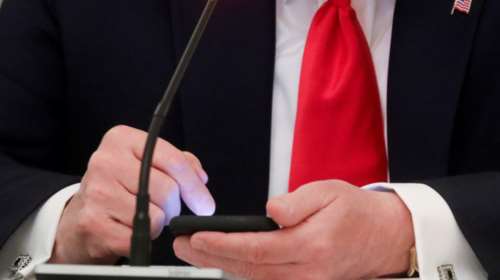 Εκλογές ΗΠΑ 2020: Το Twitter &quot;έκοψε&quot; την ανάρτηση Τραμπ - &quot;Οι Δημοκρατικοί θα μας κλέψουν τη νίκη&quot; υποστηρίζει