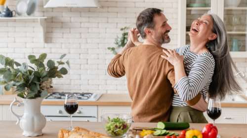 Σεξουαλική επαφή στην εμμηνόπαυση: Ας μιλήσουμε ανοιχτά!