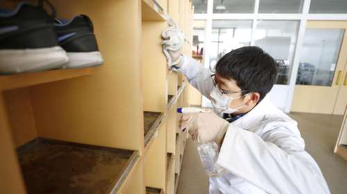 Κοροναϊός: Κλείνουν όλα τα σχολεία μέχρι τον Απρίλιο στην Ιαπωνία