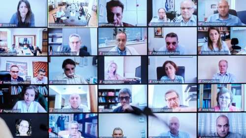 Τέλος εποχής για την επιτροπή εμπειρογνωμόνων: Νέο 7μελές σχήμα αντί των 33 επιστημόνων