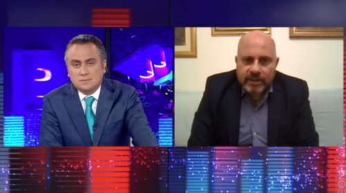 Διαφωνία από καθηγητή Κούβελα: Διεστραμμένη προσέγγιση να εμβολιάσουμε τα παιδιά