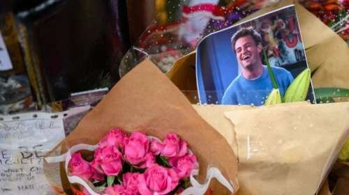 Μάθιου Πέρι:  Γιατρός που εμπλέκεται στον θάνατό του έχασε την άδεια ασκήσεως επαγγέλματος