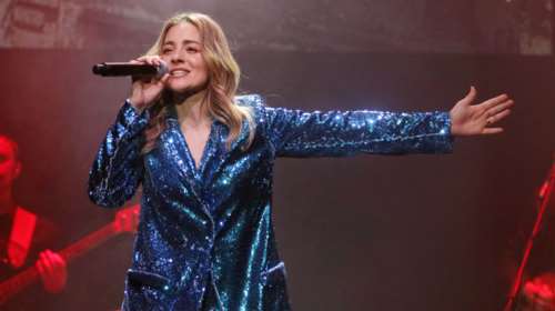 Η Νατάσσα Μποφίλιου διέκοψε τη συναυλία της και αποχώρησε: &quot;Δεν μπορώ να συνεχίσω ...&quot; [βίντεο]