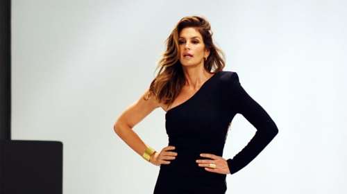 Σίντι Κρόφορντ: &quot;Υποφέραμε από ενοχές κι εγώ και οι αδερφές μου όταν πέθανε ο αδερφός μας από λευχαιμία&quot;