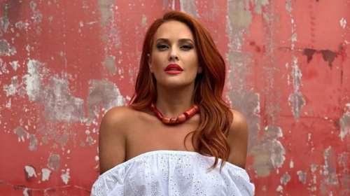 Στο κομμωτήριο η Σίσσυ Χρηστίδου: Η νέα αλλαγή στο κούρεμά της