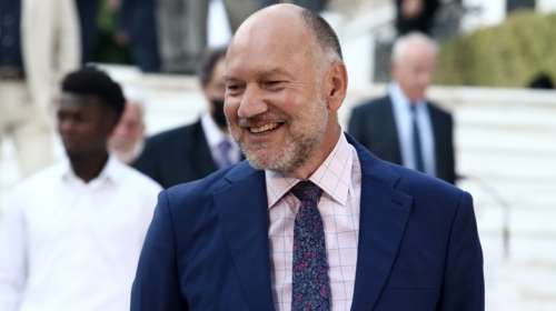 Η απάντηση του Στάθη Καλύβα στο άρθρο των New York Times για τις υποκλοπές: &quot;Τίτλοι καθρεφτάκια για ιθαγενείς&quot;