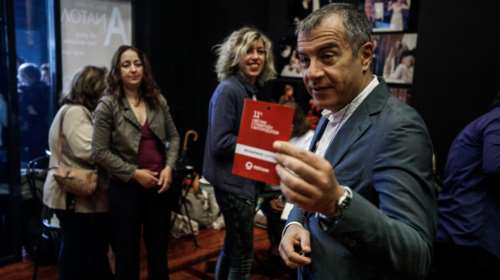 Το συμβολικό comeback του Ποταμιού με δωρεά Θεοδωράκη 200.000€ για δύο κρεβάτια ΜΕΘ στο Αττικό