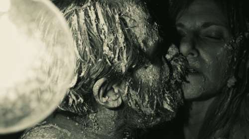 "Το Θείο Τραγί" του Γιάννη Σκαρίμπα για 4 παραστάσεις στη Μικρή Σκηνή