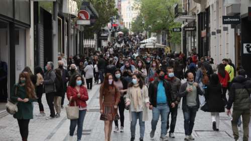 Η μετάλλαξη Ομικρον φοβίζει το υπουργείο Οικονομικών - Ξανακάνουν τους υπολογισμούς τους