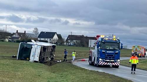 Γαλλία: Νεκρή 15χρονη και 20 μαθητές τραυματισμένοι σε δυστύχημα με σχολικό λεωφορείο - Θετικός σε ναρκωτικές ουσίες ο οδηγός