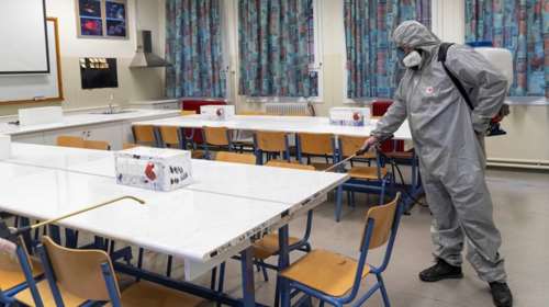 Κορονοϊός: Θετικός στον ιό γονέας μαθητών δημοτικού στον Διόνυσο