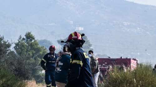 Φωτιά στην Πάρνηθα: Σε ποιους δρόμους έχει διακοπεί η κυκλοφορία των αυτοκινήτων