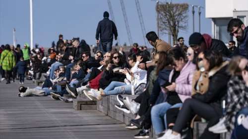 Απέτυχε το &quot;πείραμα&quot; της Σουηδίας; Ο μεγαλύτερος αριθμός νεκρών τον Απρίλιο μετά το 1993