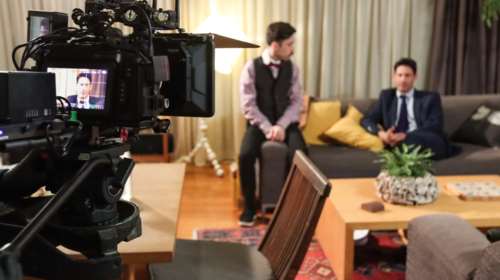 &quot;Ο φίλος μου ο Λευτεράκης&quot; στη μικρή οθόνη: Παλιά αριστουργήματα ζωντανεύουν ξανά - Ποιοι θα πρωταγωνιστούν