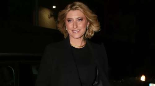 Θεατρική βραδιά για τη Σία Κοσιώνη: Η sold out παράσταση που επέλεξε να δει