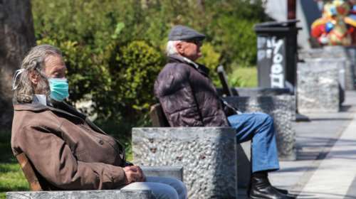 Κορονοϊός: Τηλεφωνούν για ψυχολογική στήριξη οι Έλληνες -  &quot;Είναι φοβισμένοι, εκνευρισμένοι, ανησυχούν για το μέλλον τους&quot;