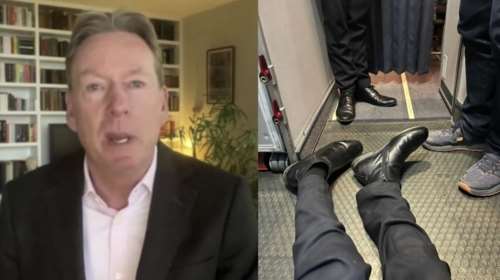 Σάλος με ανάπηρο δημοσιογράφο του BBC: Σύρθηκε μέσα σε αεροπλάνο για να πάει στην τουαλέτα - Του απαγόρευσαν το καροτσάκι