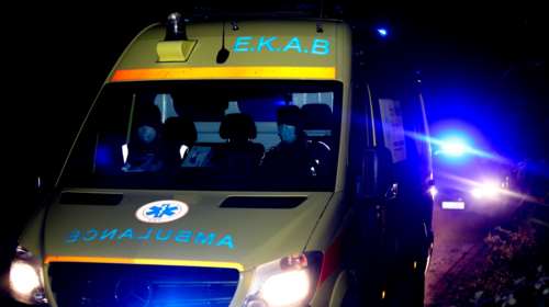 Ορεινή Ναυπακτία: Αυτοκίνητο με τρεις επιβάτες έπεσε σε γκρεμό 150 μέτρων