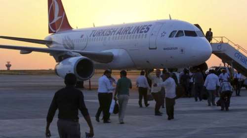 Turkish Airlines: Κοριοί σε πτήσεις της εταιρείας - Καταγγελίες επιβατών για επανειλημμένα τσιμπήματα - Επεφταν από την οροφή