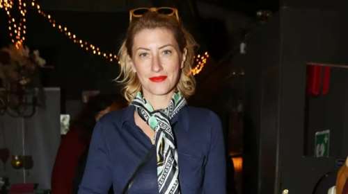 Η Σία Κοσιώνη φόρεσε τα πιο διάσημα παπούτσια της νέας σεζόν