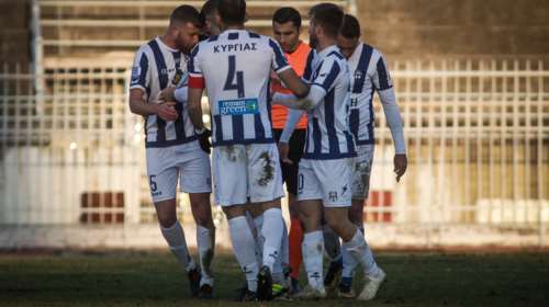 Super League: Ο κορονοϊός &quot;σάρωσε&quot; τον Απόλλωνα Σμύρνης - Αναβολή στα παιχνίδια με Παναθηναϊκό και Βόλο