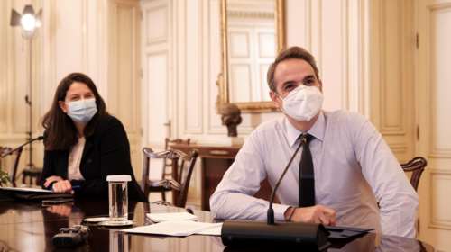 Μητσοτάκης για βαθμολογίες Πανελληνίων 2021: &quot;Για πρώτη φορά οι υποψήφιοι είχαν την επιλογή να τη λάβουν στο κινητό τους&quot;