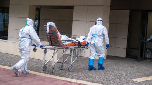 Συνεχίζεται η τραγωδία στη Μαλεσίνα: 14ος νεκρός από τον κορονοϊό - Πέθανε 72χρονος