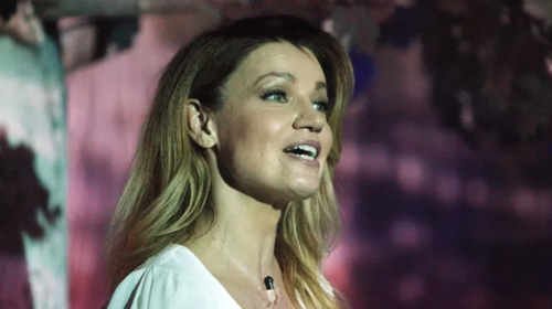 Παναγιώτα Βλαντή: Ποζάρει εντελώς αμακιγιάριστη κάνοντας πεζοπορία