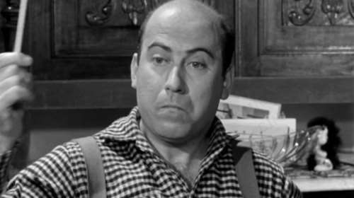 Ρετρό κλικ: Ο αξέχαστος Θανάσης Βέγγος με τη σύζυγό του, Ασημίνα, την ημέρα του γάμου τους