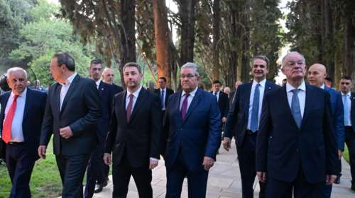 Δεξίωση για την 51η επέτειο αποκατάστασης της Δημοκρατίας: Κωνσταντοπούλου, Βελόπουλος και Νατσιός δεν θα παραστούν