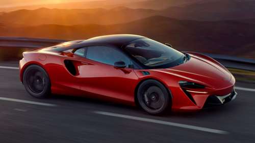Πρεμιέρα για τη νέα plug-in υβριδική McLaren Artura [βίντεο]