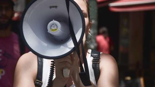 Αυτό είναι το νέο σχέδιο συναθροίσεων: Τα 6 βήματα της κλιμάκωσης