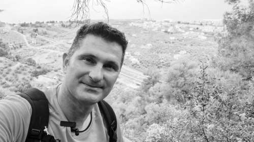 Ευρυτανία: Θρήνος με τον θάνατο του ΕΚΑΒίτη που έπεσε με τη μηχανή σε γκρεμό -  Σήμερα η κηδεία του