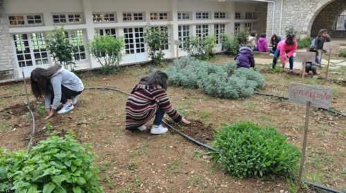 &quot;Κιβωτός του Κόσμου&quot;: Αποκάλυψη ότι πούλαγε τρόφιμα και ρούχα των δωρεών