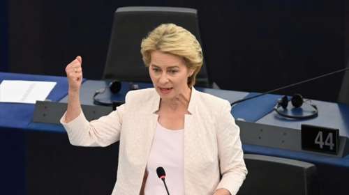 Η Ούρσουλα φον ντερ Λάιεν φοβάται ότι ο κορονοϊός θα αποδυναμώσει την κοινωνική συνοχή