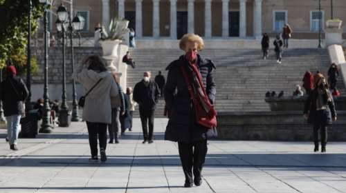 "Καμπανάκι" από Εξαδάκτυλο: "Είναι προβληματικό που η Όμικρον δεν έχει εκτοπίσει τη Δέλτα"