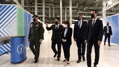 Σακελλαροπούλου στο εμβολιαστικό κέντρο Ελληνικού: &quot;Ο εμβολιασμός είναι αυτή τη στιγμή η μόνη λύση που έχουμε&quot;