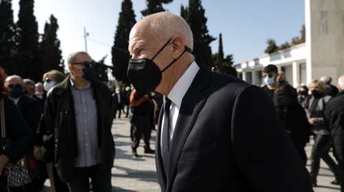 Εκλογές ΚΙΝΑΛ: Στηρίζουν Παπανδρέου 64 πρώην βουλευτές και υπουργοί - Ολα τα ονόματα