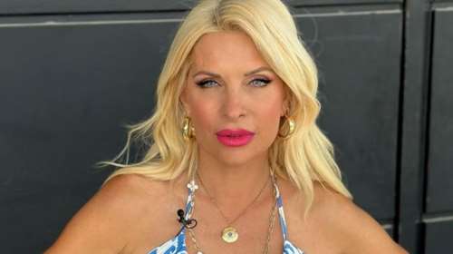 26 χρόνια πριν: Η Ελένη Μενεγάκη σε μία σπάνια φωτογραφία με τη Ρένα Βλαχοπούλου