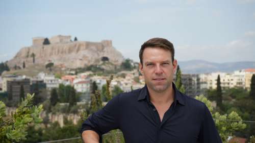 Δήμος Χανίων και Ίδρυμα &quot;Ελευθέριος Βενιζέλος&quot; εναντίον Κασσελάκη: Οι Τάφοι των Βενιζέλων δεν είναι για κομματικές εκδηλώσεις