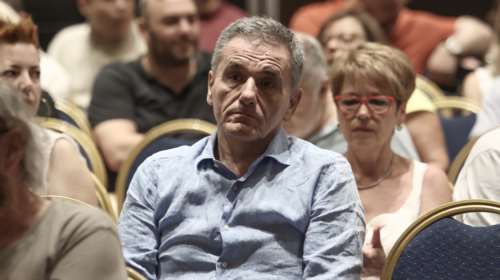 Τσακαλώτος για Τσίπρα: Έχουμε να μιλήσουμε δύο χρόνια - Νομίζω ότι πάει για κόμμα