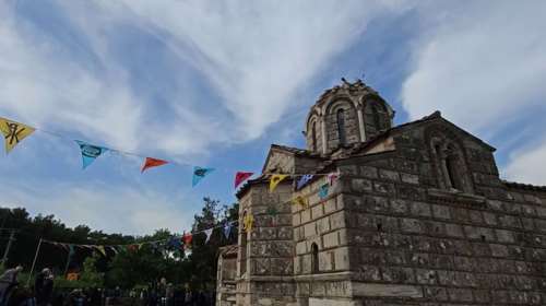 &quot;Ομορφοκκλησιά&quot;: Ο ναός του Αγίου Γεωργίου στο Γαλάτσι που ανοίγει μια φορά τον χρόνο