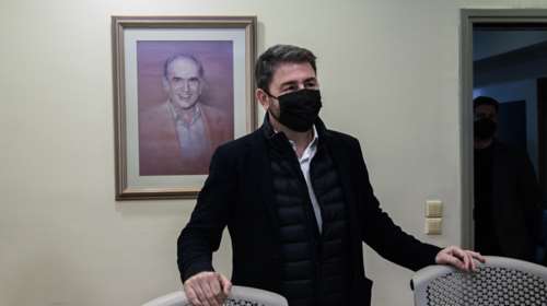 Ανδρουλάκης: Σειρά επαφών με φορείς για το θέμα της ακρίβειας