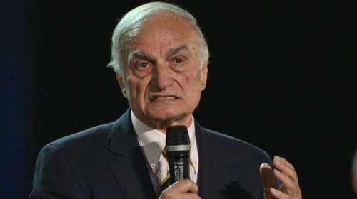 Μανώλης Μαυρομάτης: Ώρες αγωνίας για τον αθλητικογράφο - Στη ΜΕΘ μεταφέρθηκε η σύζυγός του