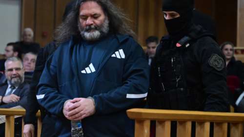 Δίκη Χρυσής Αυγής: &quot;Εγκληματική οργάνωση με ναζιστική ιδεολογία, αυτό ήταν το κίνητρό τους&quot;, είπε η εισαγγελέας