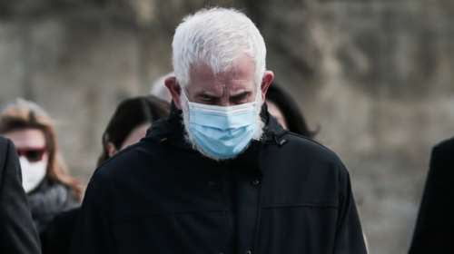 Πέτρος Φιλιππίδης: &quot;Η φτώχεια του χτυπάει έντονα την πόρτα&quot; -  Η έκκληση να του δώσουν βιβλία να μεταφράσει