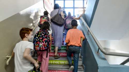 Σπύρος Μαζάνης: &quot;Έχουν εμφανιστεί τέσσερις - πέντε ιοί ταυτόχρονα - Δεν είναι λύση να κλείσουν τα σχολεία&quot;